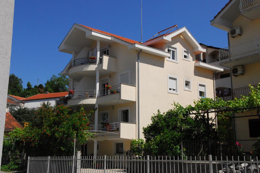 Apartments Teodo Exterior foto